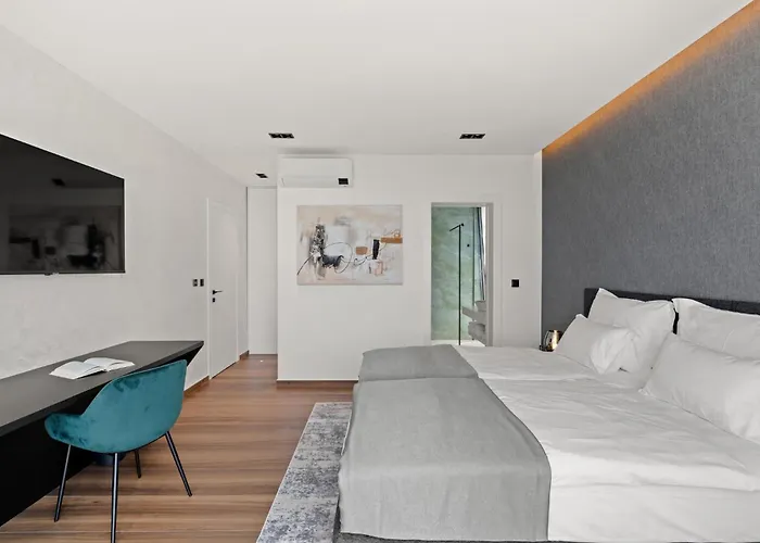 펜션 Lovely In Nova Vas With Sauna *