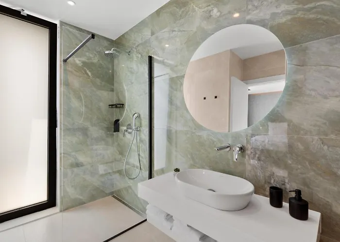 펜션 Lovely In Nova Vas With Sauna