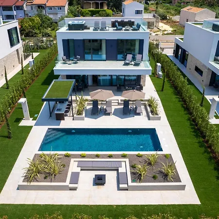 Stunning In With Sauna Porec